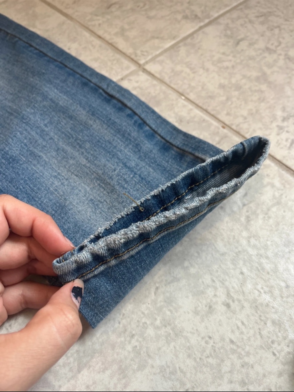Boston Proper Blue Denim Ankle Jeans with Floral Appliqué - Picture 8 of 10